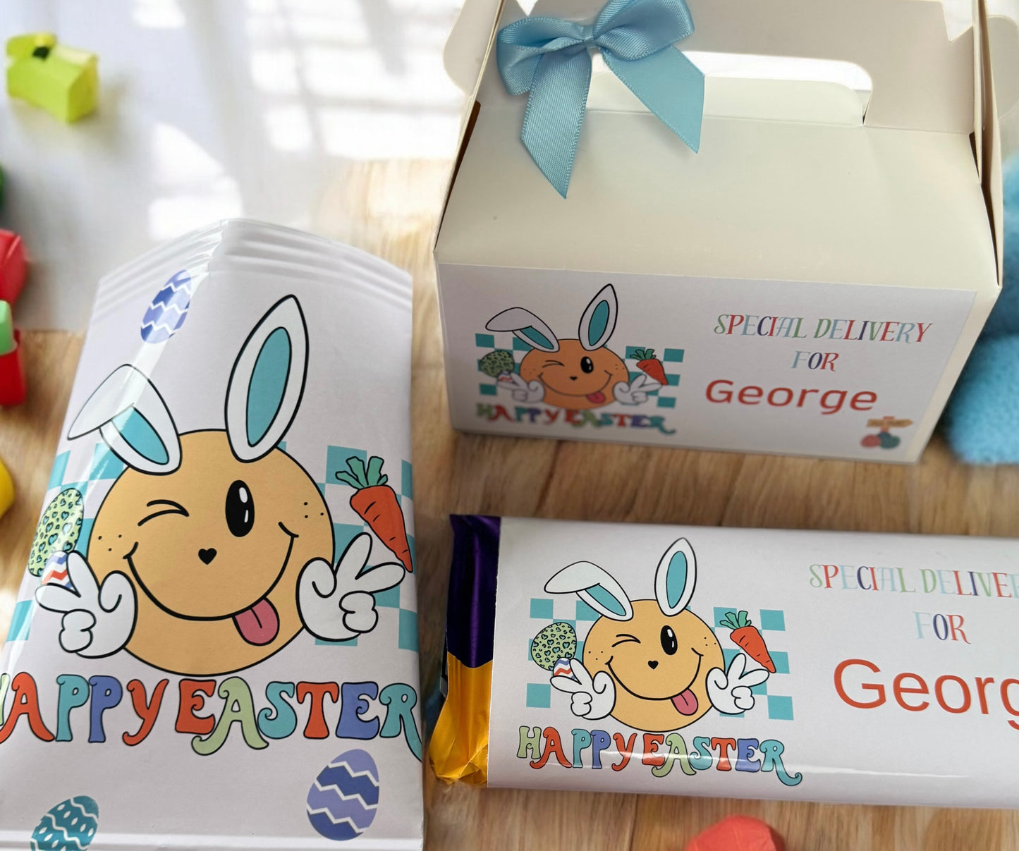 Easter Treat set PINK OR BLUE SMILEY RABBIT